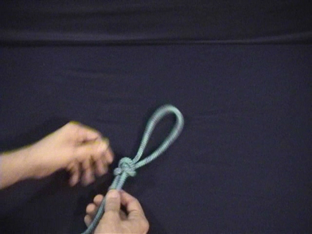 A knot tying video showing a Single Lineman's Loop.